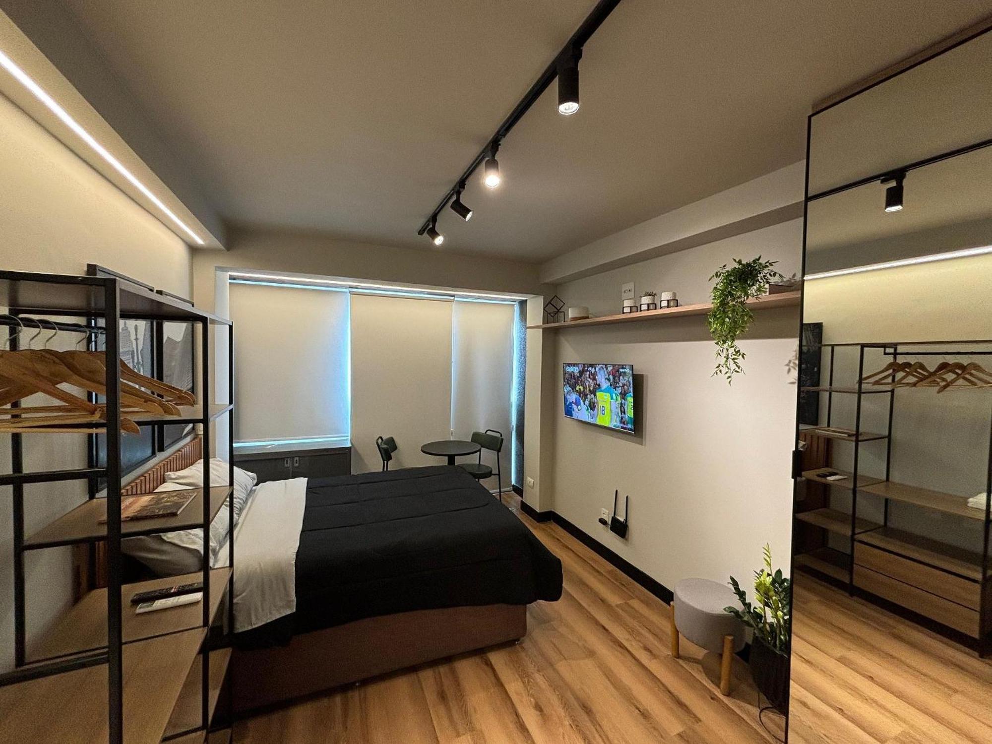 Studio Na Avenida 9 De Julho * São Paulo
